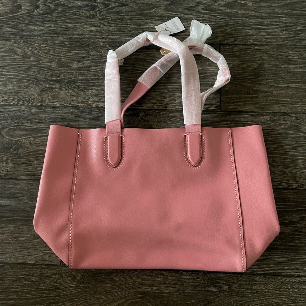 Brand New Pink Coach Bag 💗